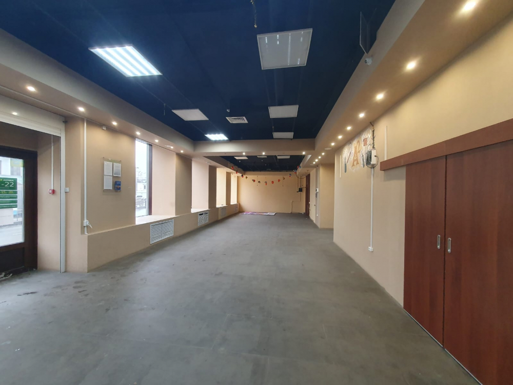Сдается торговое помещение, 192 м² по адресу: г Москва, Преображенская пл, д 2.