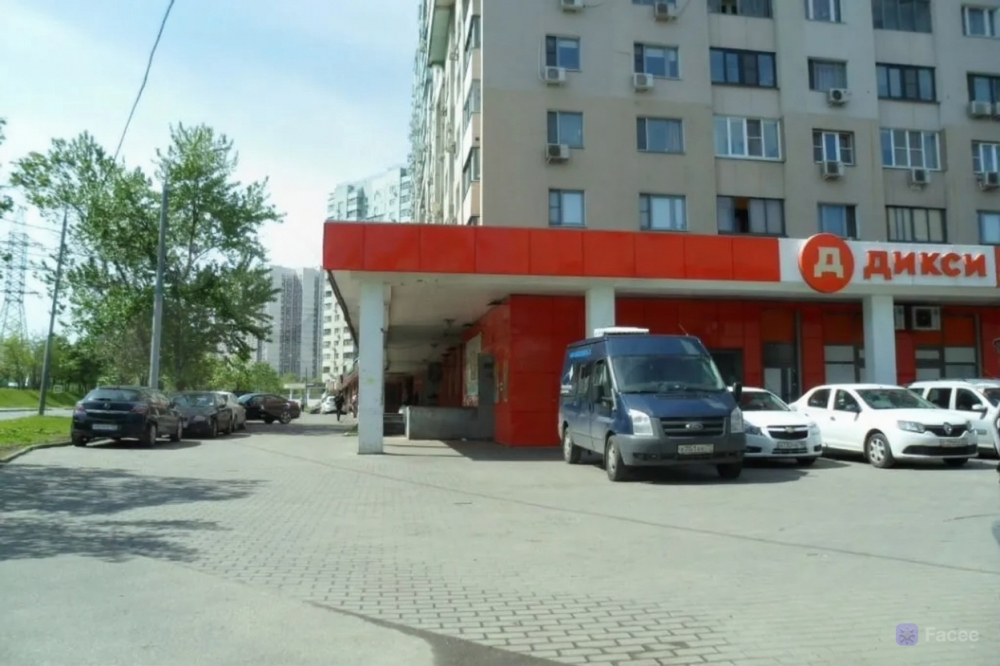 Сдается торговое помещение, 378,7 м² по адресу: г Москва, ул Академика Пилюгина, д 4.