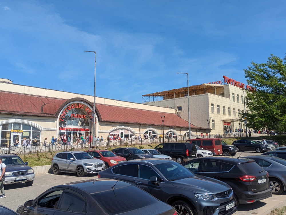 Продается арендный бизнес, 11322 м² по адресу: Московская обл, г Сергиев Посад, ул 1-й Ударной Армии, д 12.