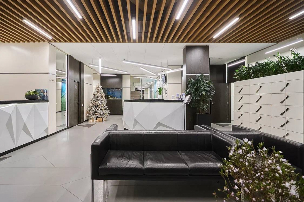 Продается здание целиком, 1500 м² по адресу: г Москва, ул Советской Армии, д 17/52.