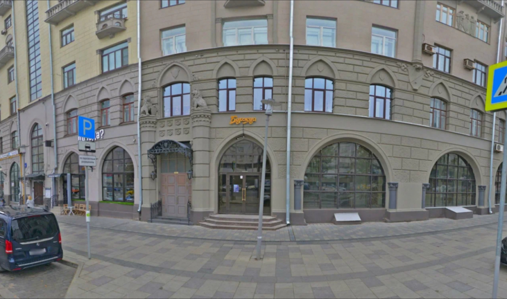 Сдается торговое помещение, 581,5 м² по адресу: г Москва, ул Садовая-Самотёчная, д 2/12.