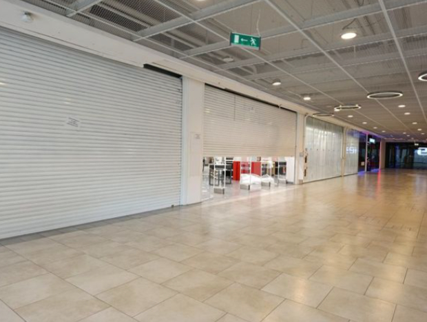 Сдается торговое помещение, 1800 м² по адресу: г Москва, ул Поречная, д 10.