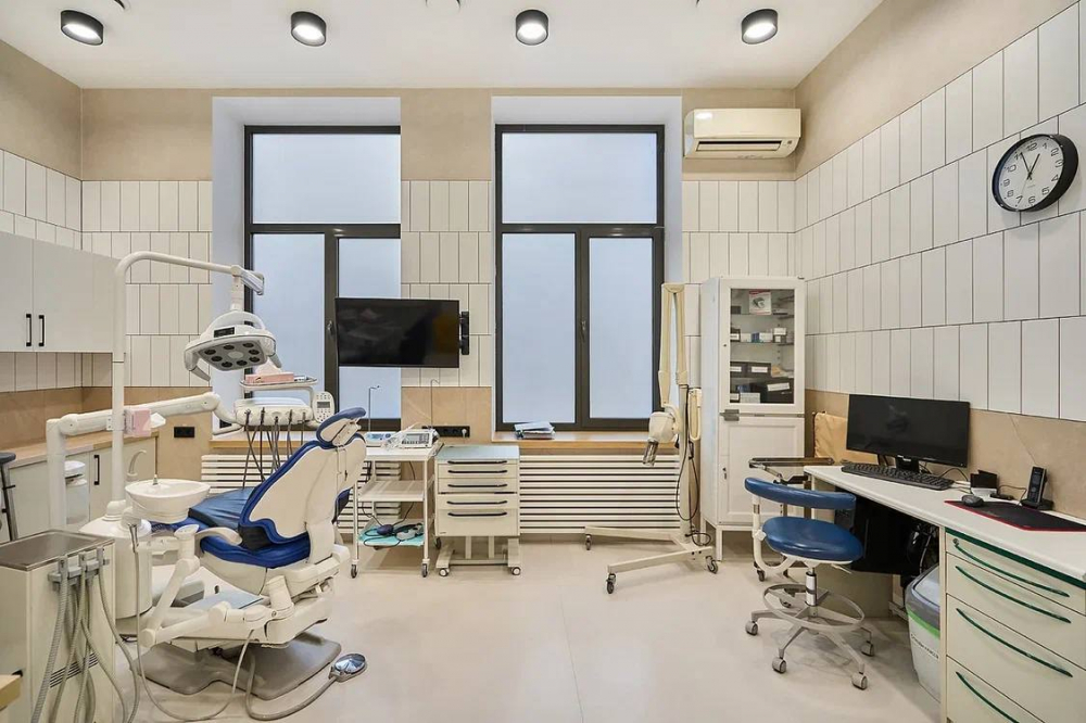 Продается здание целиком, 1500 м² по адресу: г Москва, ул Советской Армии, д 17/52.