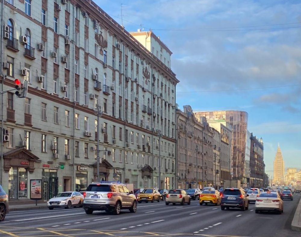 г Москва, ул 1-я Тверская-Ямская, д 13 стр 1.